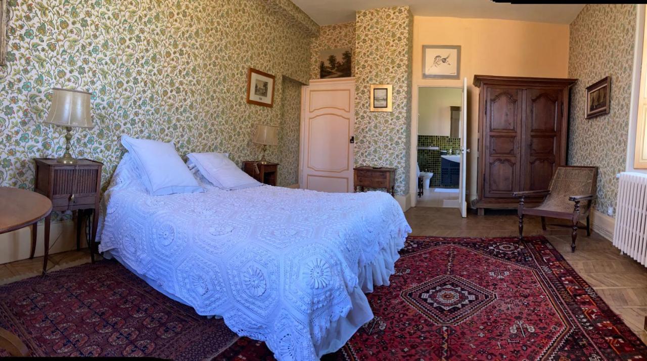 Bed and Breakfast La Buffonnerie Moutiers-Saint-Jean Екстер'єр фото